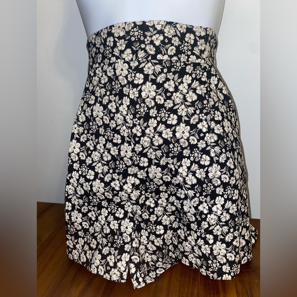 Short - Picture 5 of 5